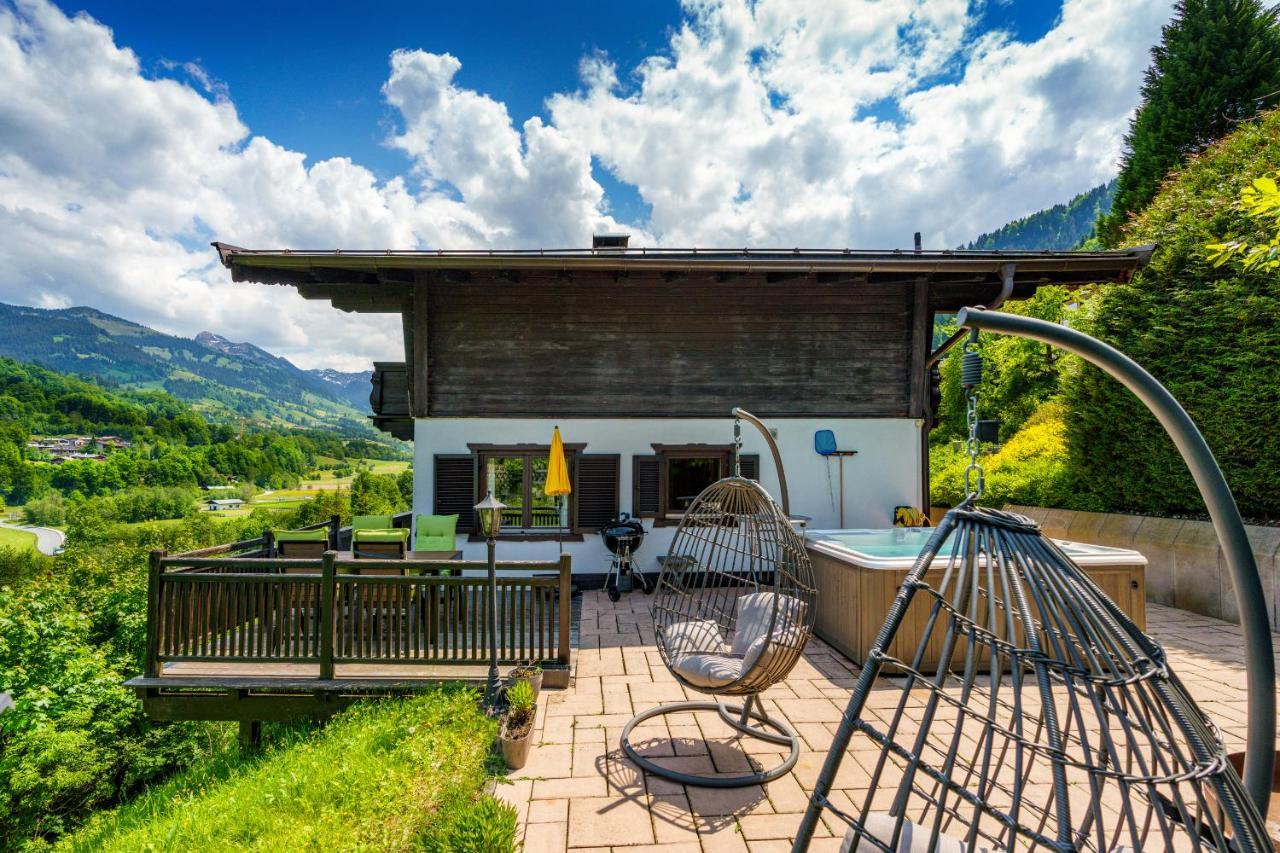 Chalet Mora-Lodge By Alpine Host Helpers Kitzbuhel Exterior photo